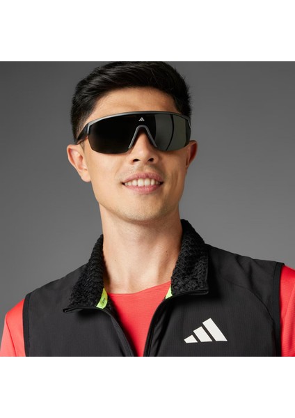 Adizero Running Erkek Yelek modelleri