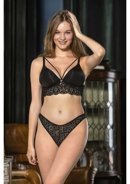 Kadın Dantel Detaylı Siyah Bralet ve Slip Takım