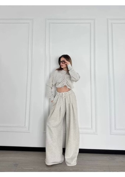 Uzun Kollu Önü Ip Büzgülü Crop ve Pantolon Ikili Takım - Gri
