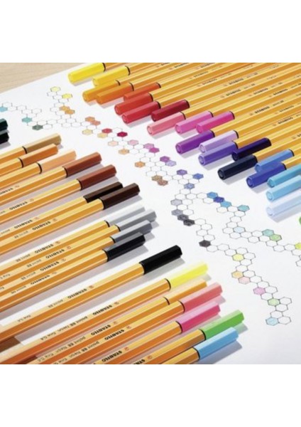 | Point 88 Fineliner Kalem Seti, 8 Pastel Renk, 0.4 mm Uç, Metal Destekli Uç, Altıgen Tasarım