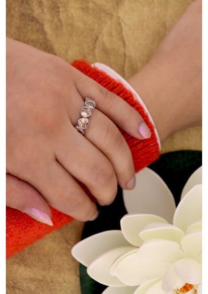 925 Ayar Gümüş Aleksandrit Sıralı Kalp Yüzük fiyatları