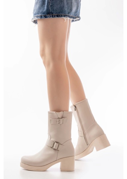 Bej Toka Aksesuarlı Fermuarlı Kalın Topuklu Günlük Kadın Bot
