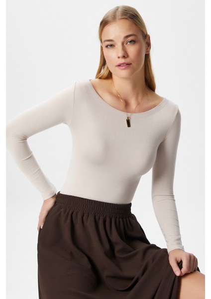 Kayık Yaka Uzun Kollu Bej Soft Top / Bluz