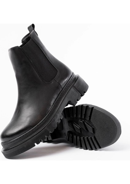 Siyah Lastikli Günlük Kadın Bot fırsatları