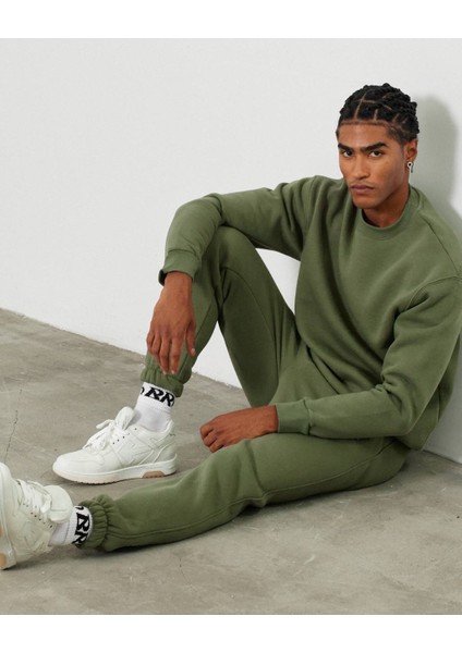 Bisiklet Yaka Basic Sweatshirt