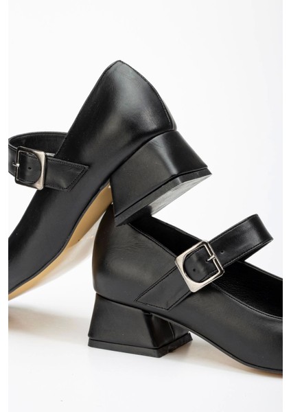 Siyah Günlük 4 cm Topuklu Bayan Ayakkabı indirimleri