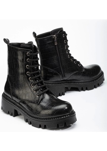 Siyah Kroko Bağcıklı Fermuarlı Günlük Kadın Bot