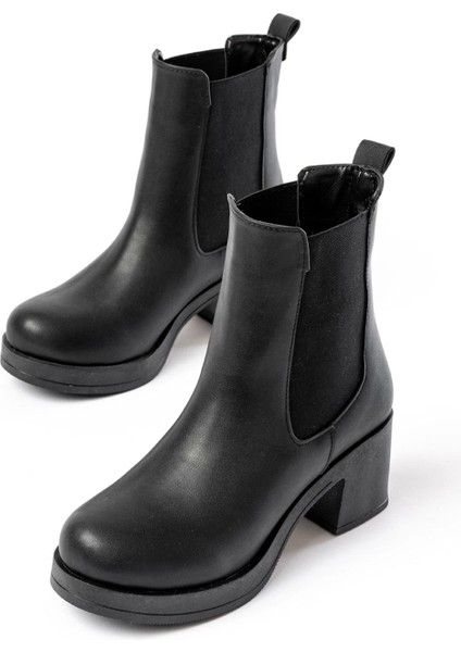 Siyah Lastikli Fermuarlı Kalın Topuklu Günlük Kadın Bot