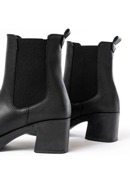 Siyah Lastikli Fermuarlı Kalın Topuklu Günlük Kadın Bot indirimleri