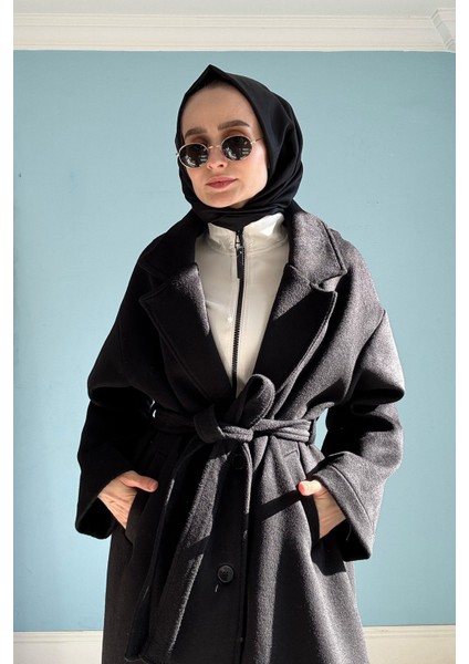 Oversize Biyeli Kaşe Kaban Siyah fırsatları