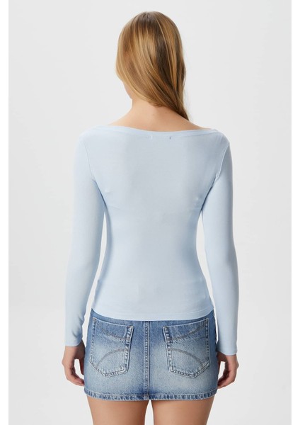 Kayık Yaka Uzun Kollu Açık Mavi Soft Top / Bluz
