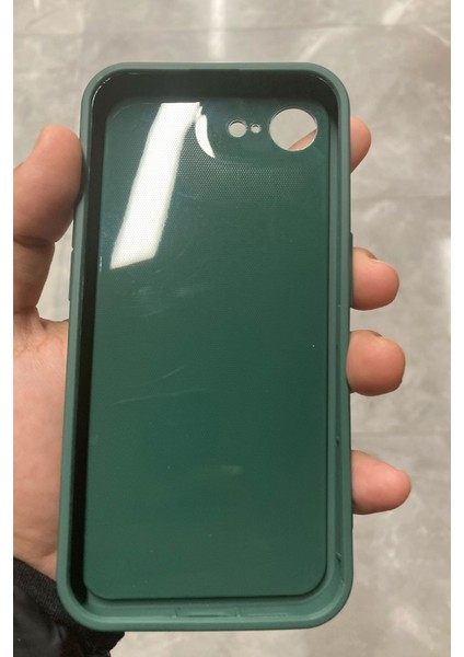 iPhone 16E Kılıf Viera Kamera Korumalı Yumuşak Doku ve Temizlenebilir Silikon - Koyu Yeşil