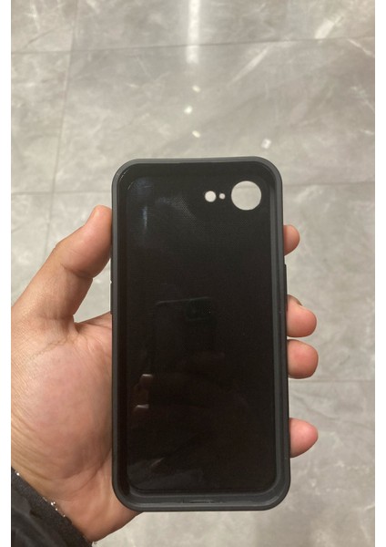 iPhone 16E Kılıf Viera Kamera Korumalı Yumuşak Doku ve Temizlenebilir Silikon - Siyah