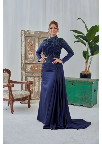 Kuyruklu Saten Abiye Minel