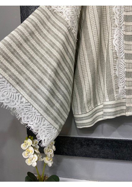 Özel Tasarım Çizgili Keten Kumaş Dantel Detaylı Bohem Kimono fiyatları