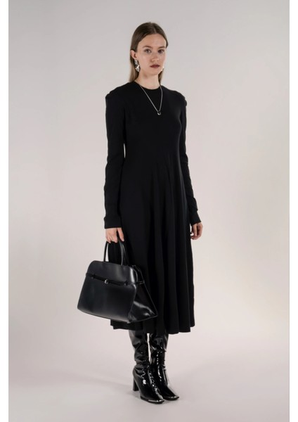 Uzun Kollu Midi Örme Elbise fırsatları