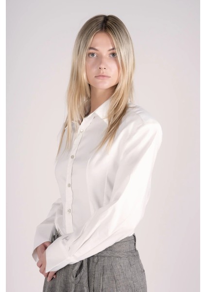 Bele Oturan Gömlek indirimleri