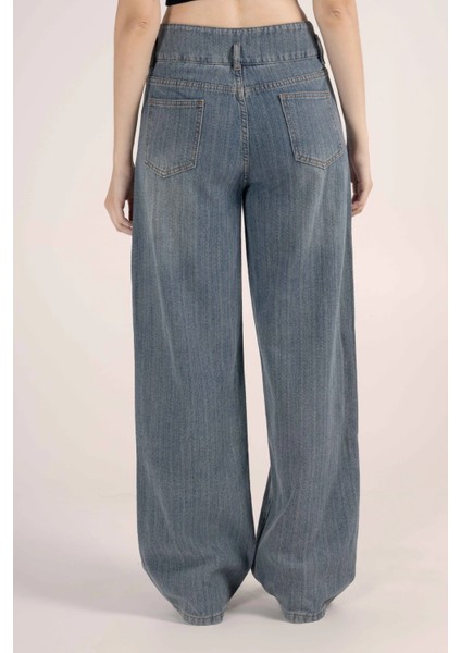 Düz Paça Jean Pantolon indirimleri