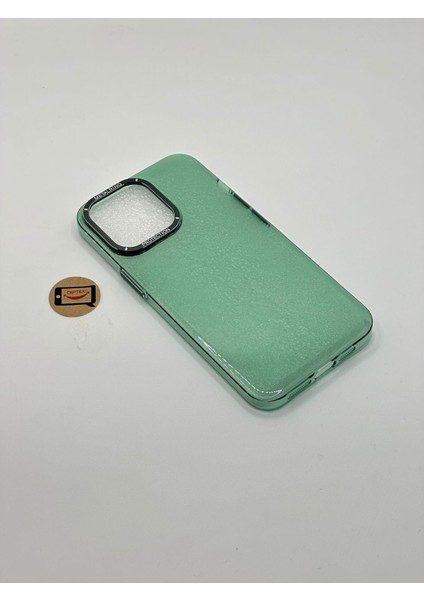 Iphone 13 Pro Uyumlu Sararmaz Ince Kılıf