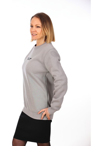 Pamuklu Gri Oversize "let The Show Begin" Baskılı Sweatshirt modelleri