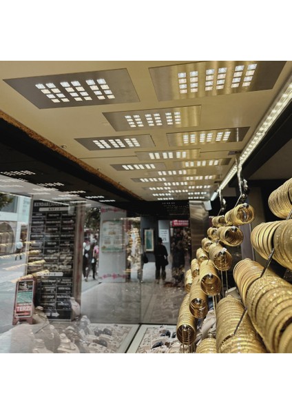 Siyah - 6500K ( Beyaz ) - 40 Derece fiyatları