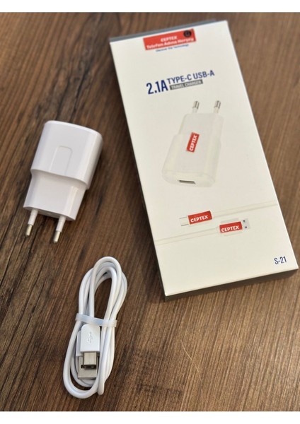 Type-C Uyumlu Telefonlar Için Şarj Aleti 2.1A S-21