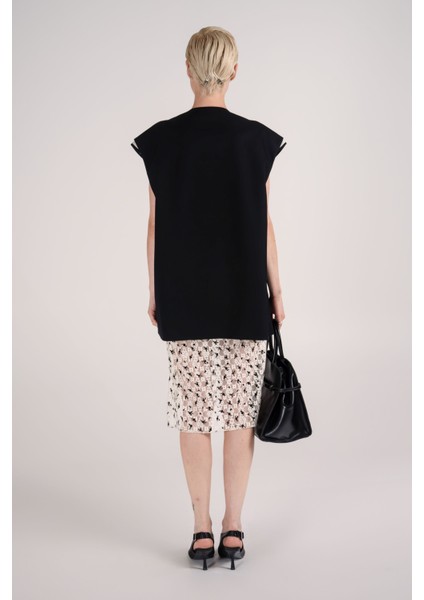 Omuz Detaylı Bol Kesim Yelek fırsatları