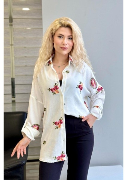 Kadın Siyah Nalış Işlemeli Oversize Rahat Kalıp Keten Aerobin Gömlek 25KGMLP028