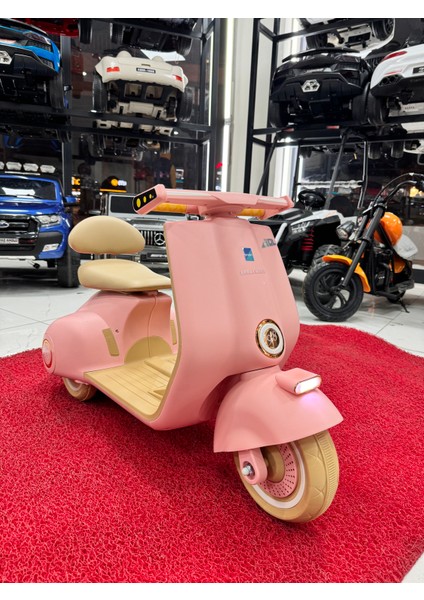 Vespa 12 Volt Akülü Motor modelleri