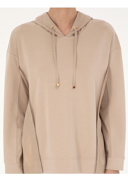 Kadın Bej Oversize Kapüşonlu Modal Kumaş Sweatshirt 50283295-VR011