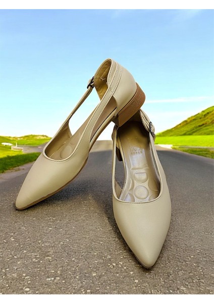 Kafkaslar Yanları Açık Sade Model Bayan Babet Ayakkabı fiyatları