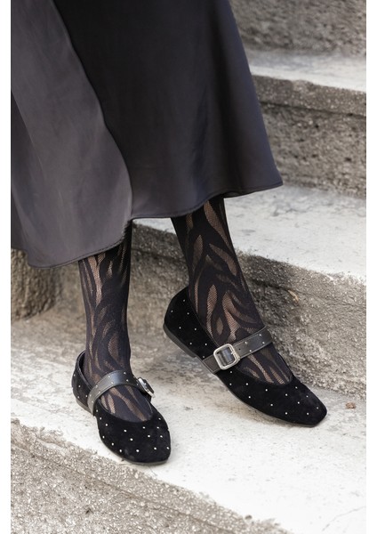 Kadın Küt Burun Tokalı Zımbalı Babet Velona Siyah Süet fiyatları