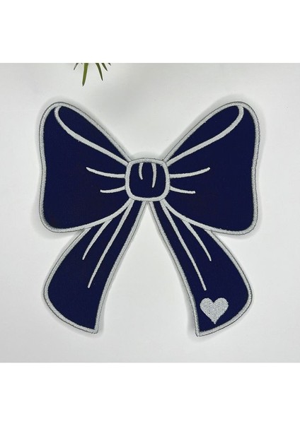 Kurdele Şeklinde Nakışlı Kumaş Kokteyl Peçetesi 1 Adet Lacivert Gümüş