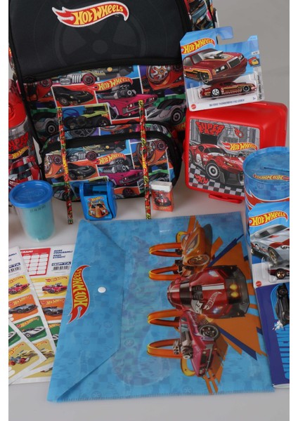 Yeni Sezon Lisanslı Hot Wheels Okul,kalem Çantası Ile Matara,beslenme Kabı ve Kırtasiye Seti Çıtçıt Dosya,kalem,silgi,kumbara,kalemtraş,resim Defteri,okul Etiketi