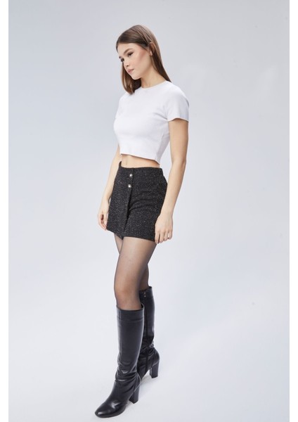 Kadın Siyah Tüvit Mini Düğme Detaylı Şort Etek fırsatları