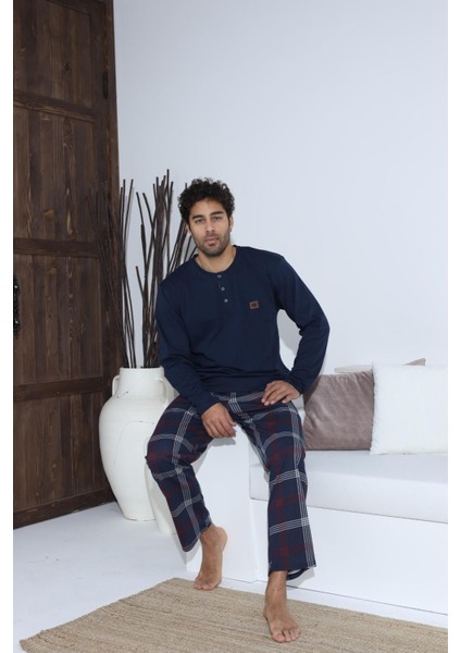 Uzun Kollu Düğmeli Ekose Desen Erkek Pijama Takımı
