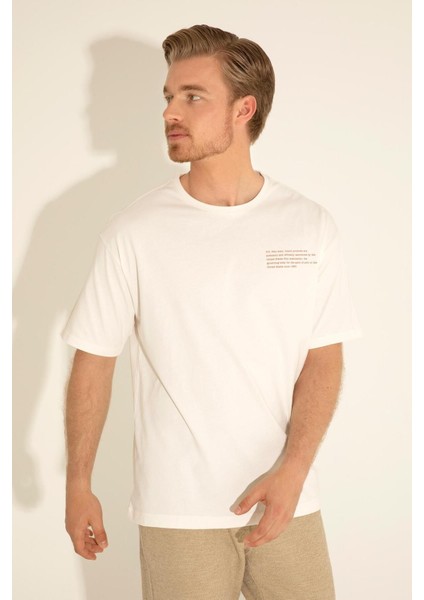 Erkek Ekru Bisiklet Yaka T-Shirt fiyatları