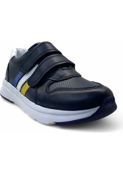 2216 Hafif Erkek Çocuk Deri Sneaker
