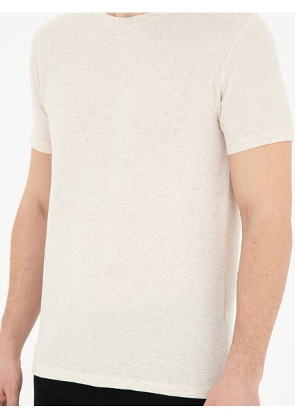 Erkek Bej Slim Fit Tişört 50288157-VR011