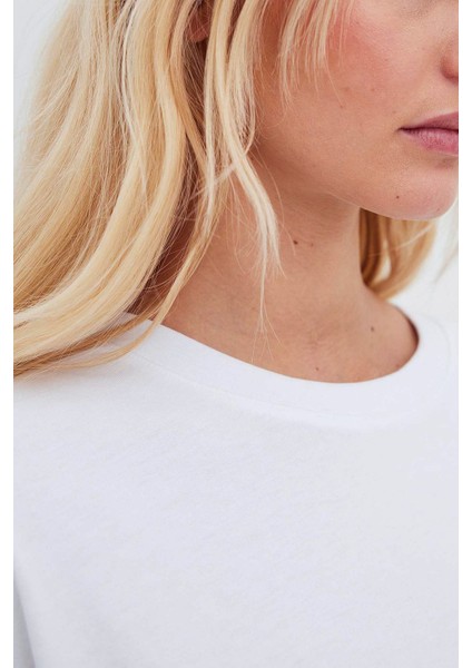 %100 Organik Pamuklu Oversize Basic Beyaz Kadın T-Shirt fırsatları