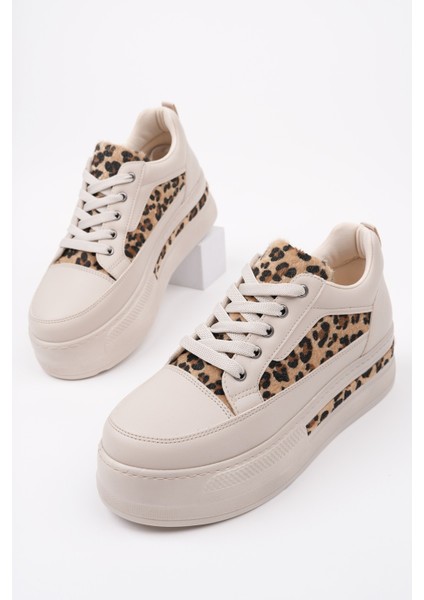 Zarina Kadın Kalın Taban Leopar Desenli Bağcıklı Günlük Sneaker Spor Ayakkabı