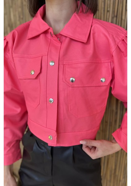 Kadın Çift Cepli Çıtçıtlı Crop Top Suni Deri Ceket