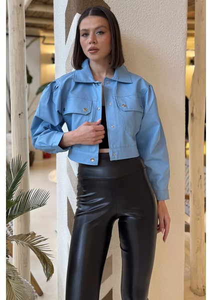 Kadın Çift Cepli Çıtçıtlı Crop Top Suni Deri Ceket