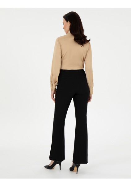 Kadın Siyah Flare Fit Kumaş Pantolon 50290397-Vr046 fırsatları