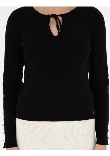 Kadın Siyah Slim Fit Kazak 50290555-VR046