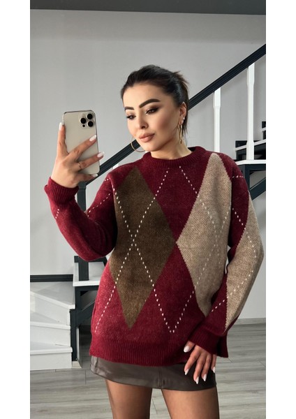 Bordo-Kahve-Bej Baklava Desenli Kazak