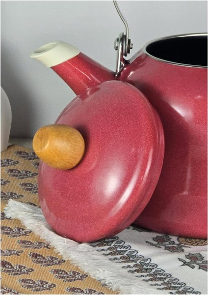 Alev Vintage Demlik Ahşap Saplı Emaye Kettle 2,5lt Kırmızı fırsatları