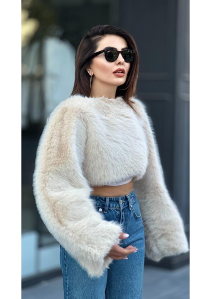 Marka Model Taş Crop Kürk