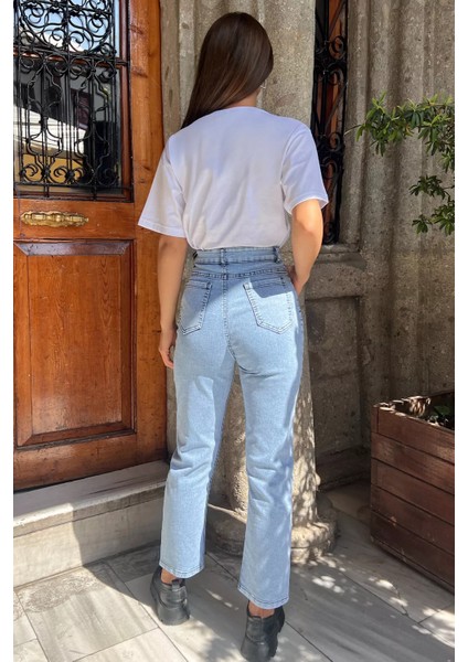 Paça Yırtmaçlı Likralı Kadın Jean Kot Pantolon