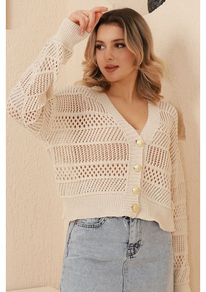 Kadın Krem Yazlık Delikli Düğmeli Hırka